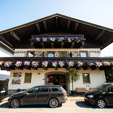 Nocleg ze śniadaniem Max Summercard Included Zell am See