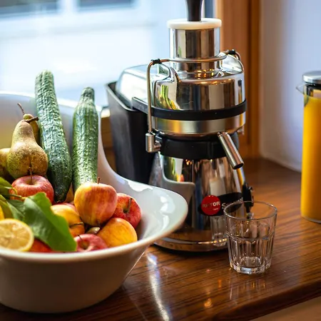 Max Summercard Included 3*