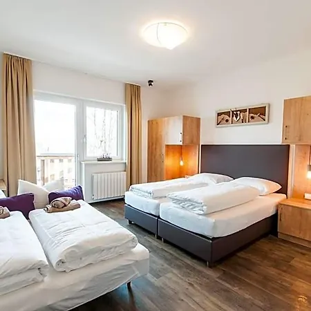 Bed & Breakfast Max Summercard Included Zell am See