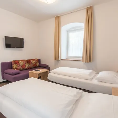 Bed & Breakfast Max Summercard Included Zell am See