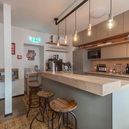 Max Summercard Included 3*