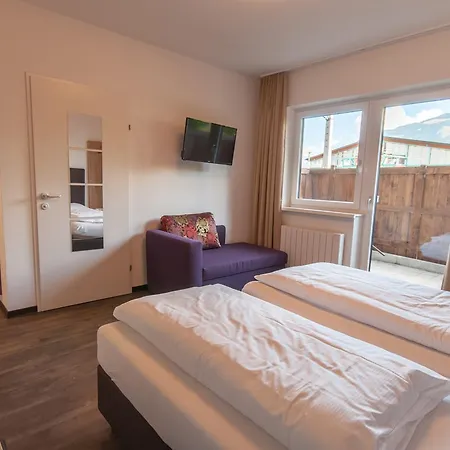 Max Summercard Included